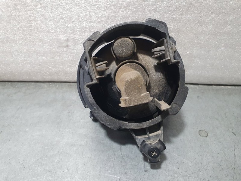 Recambio de faro antiniebla izquierdo para ssangyong actyon sports xdi 4wd referencia OEM IAM SIN REF  