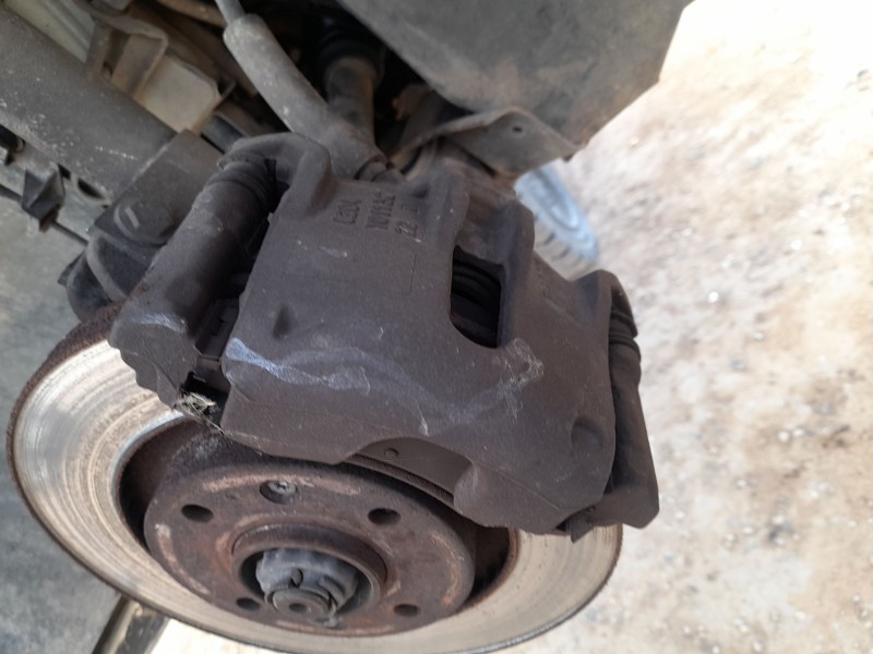 Recambio de pinza freno delantera derecha para citroën c4 coupé (la_) 1.4 16v referencia OEM IAM 1617292180  