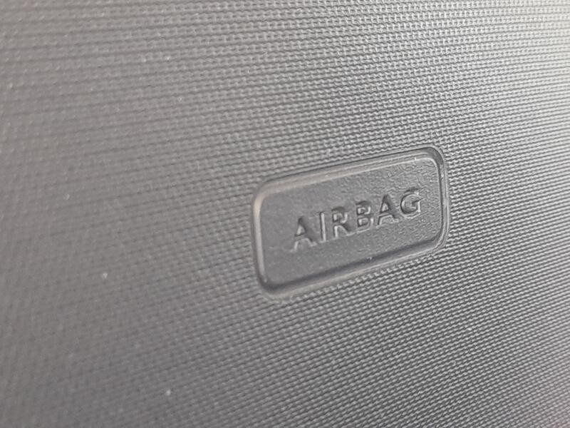 Recambio de airbag cortina delantero derecho para peugeot 2008 ii (ud_, us_, uy_, uj_, ur_, uc_) 1.2 puretech 100 referencia OEM