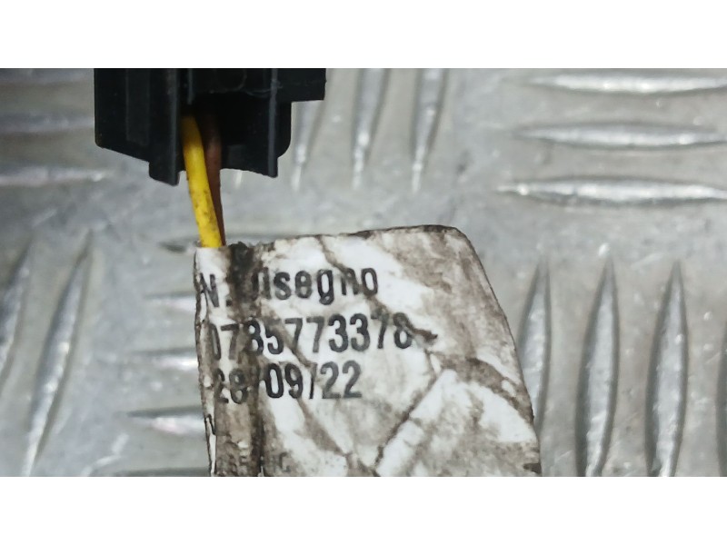 Recambio de retrovisor izquierdo para citroën jumper iii furgoneta 2.2 hdi 110 referencia OEM IAM 785773378 ELECTRICO TOCADO 2 Y