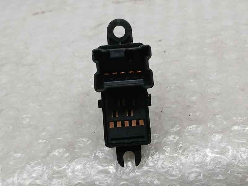 Recambio de mando elevalunas trasero derecho para nissan note (e11e) acenta referencia OEM IAM 25411ED00B  