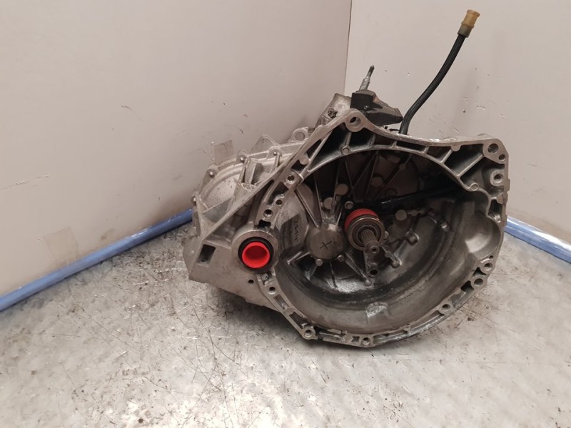 Recambio de caja cambios para renault laguna iii expression referencia OEM IAM TL4017 190508 6VELOCIDADES