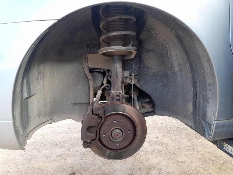 Recambio de plastico pase rueda del. izq. para citroën c4 coupé (la_) 1.4 16v referencia OEM IAM 7136EW  