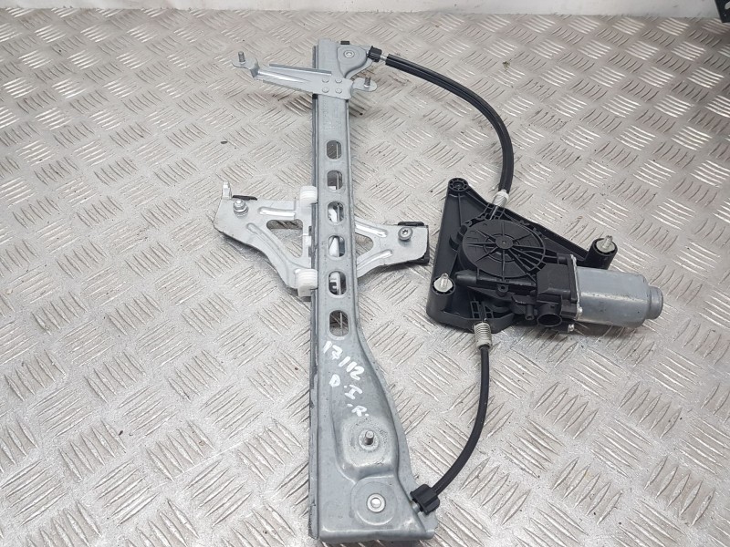 Recambio de elevalunas delantero izquierdo para peugeot 108 1.0 vti 72 referencia OEM IAM B001019780 2 PINS 