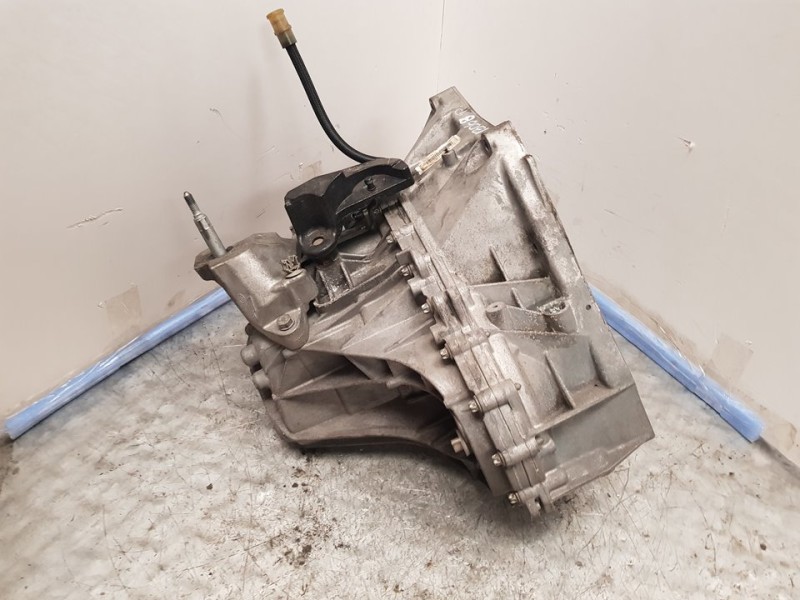 Recambio de caja cambios para renault laguna iii expression referencia OEM IAM TL4017 190508 6VELOCIDADES