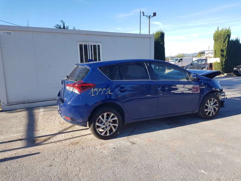 toyota auris del año 2018