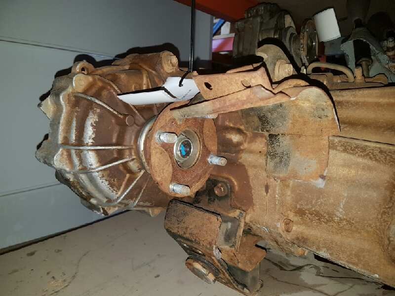 Recambio de caja transfer para toyota hilux 4x4 doble cabina referencia OEM IAM   
