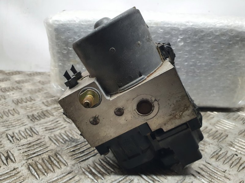 Recambio de abs para fiat punto berlina (188) 1.2 8v elx (i) referencia OEM IAM 46541046 0265216618 