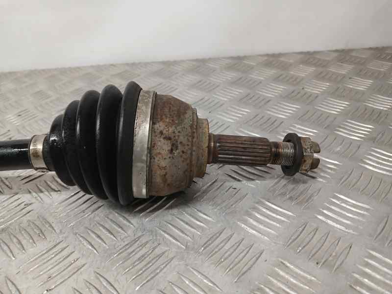 Recambio de transmision delantera derecha para nissan note (e11e) acenta referencia OEM IAM 39100BC600  