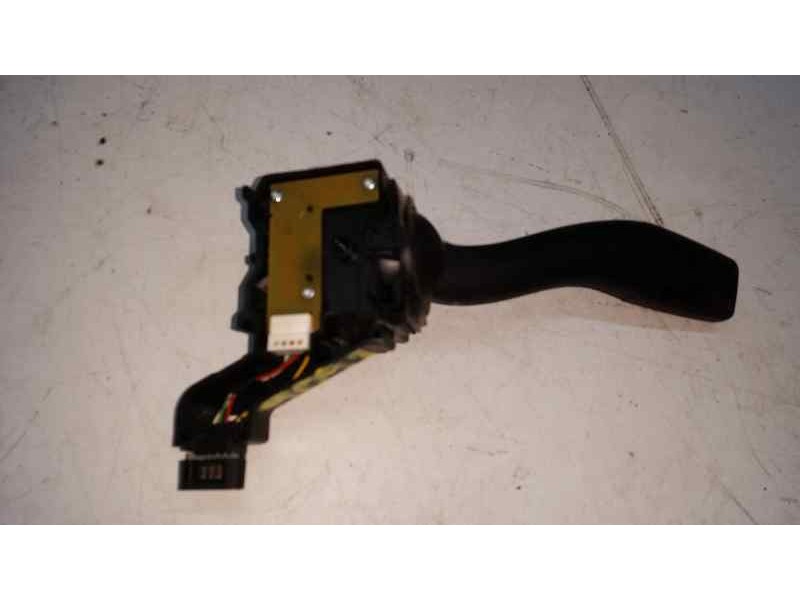 Recambio de mando intermitentes para audi a3 sportback (8p) 1.6 tdi ambiente referencia OEM IAM 8P0953513E  