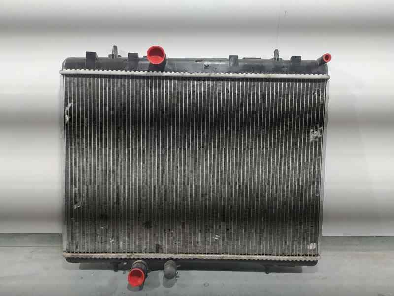 Recambio de radiador agua para citroën c5 berlina attraction referencia OEM IAM 9661323780 RA2257 VALEO