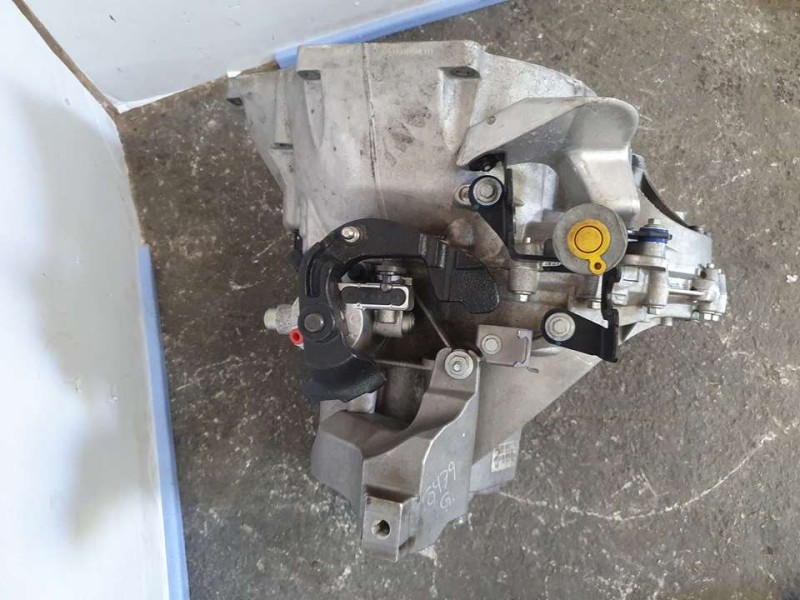 Recambio de caja cambios para ford focus lim. business referencia OEM IAM F1DR7002LDA 131015 6VELOCIDADES