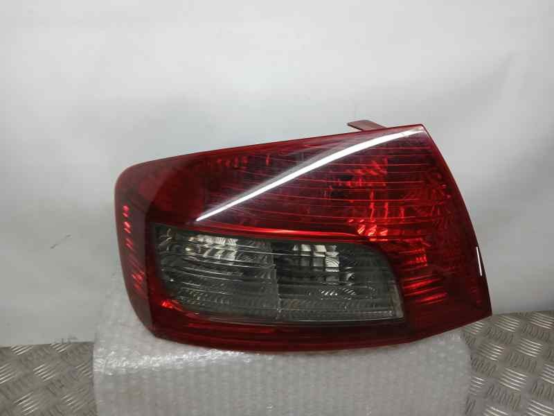 Recambio de piloto trasero izquierdo para peugeot 407 business line referencia OEM IAM 9689089180 89093703 ROZADO