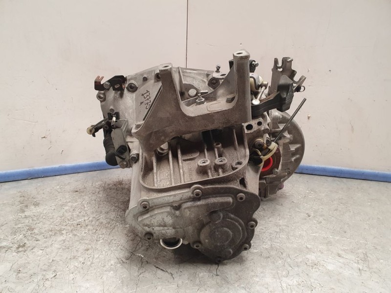 Recambio de caja cambios para peugeot 508 sw active referencia OEM IAM 20MB27 0986874 6VELOCIDADES