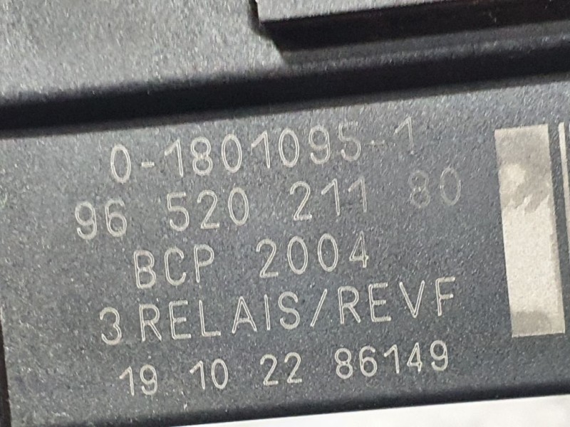 Recambio de caja precalentamiento para citroën c-elysée shine referencia OEM IAM 9625021180 01801051 