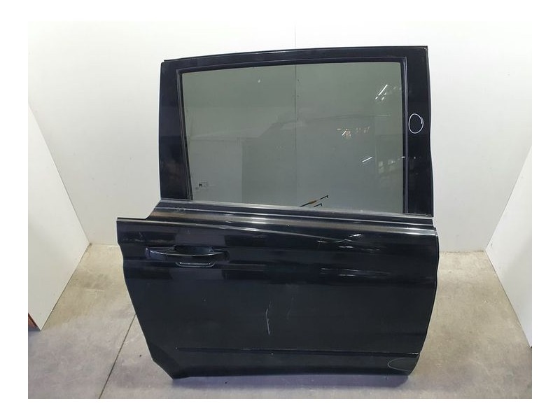 Recambio de puerta trasera derecha para ssangyong actyon sports xdi 4wd referencia OEM IAM 6302132105  TOCADA