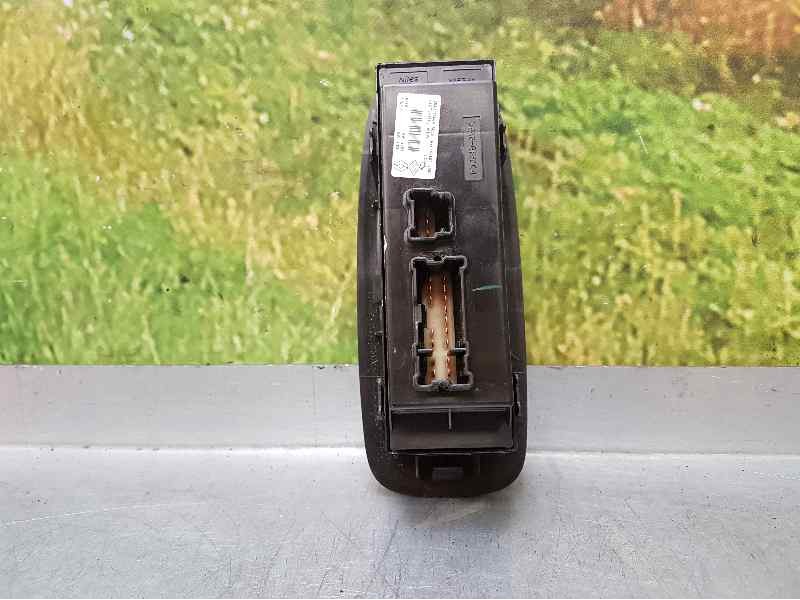 Recambio de mando elevalunas delantero izquierdo para renault kadjar experience referencia OEM IAM 254011766R 1576690000 