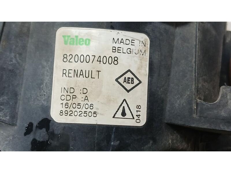 Recambio de faro antiniebla izquierdo para renault laguna ii grandtour (kg0) dynamique confort referencia OEM IAM 8200074008 VAL