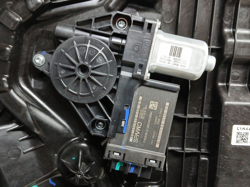 Recambio de elevalunas trasero derecho para lynk & co 01 phev referencia OEM IAM 8891895814 ELECTRICO 2203260000557