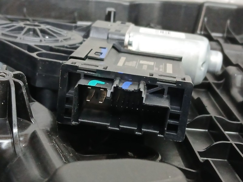 Recambio de elevalunas trasero derecho para lynk & co 01 phev referencia OEM IAM 8891895814 ELECTRICO 2203260000557