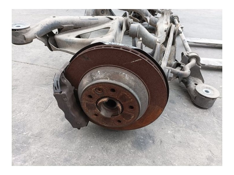 Recambio de puente trasero para volkswagen touareg (7la) tdi v10 referencia OEM IAM   DISCO 5 TORN C/ABS