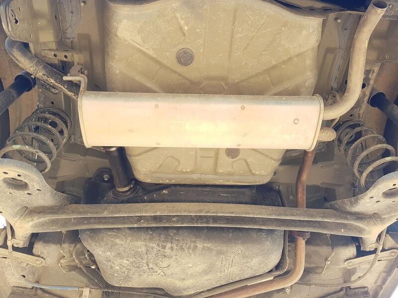 Recambio de puente trasero para peugeot 108 1.0 vti 72 referencia OEM IAM B000768280 TAMBOR C/ ABS Y 4 TORNILLOS 