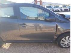 Recambio de puerta delantera derecha para peugeot 108 1.0 vti 72 referencia OEM IAM 1687145280  TOCADA