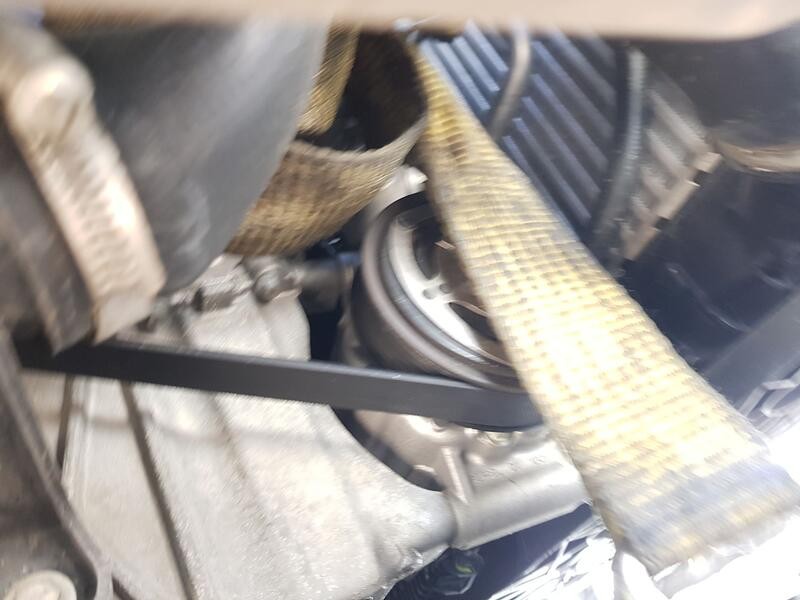 Recambio de compresor aire acondicionado para ford fiesta vii (hj, hf) 1.0 ecoboost referencia OEM IAM 2469393  