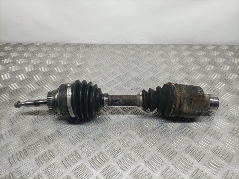 Recambio de transmision delantera izquierda para ssangyong actyon sports xdi 4wd referencia OEM IAM 4130008101  