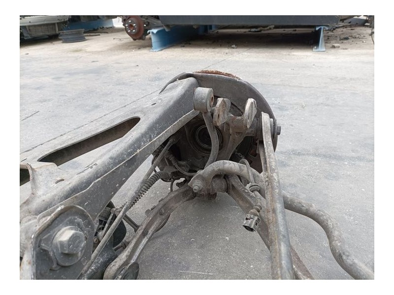 Recambio de puente trasero para volkswagen touareg (7la) tdi v10 referencia OEM IAM   DISCO 5 TORN C/ABS