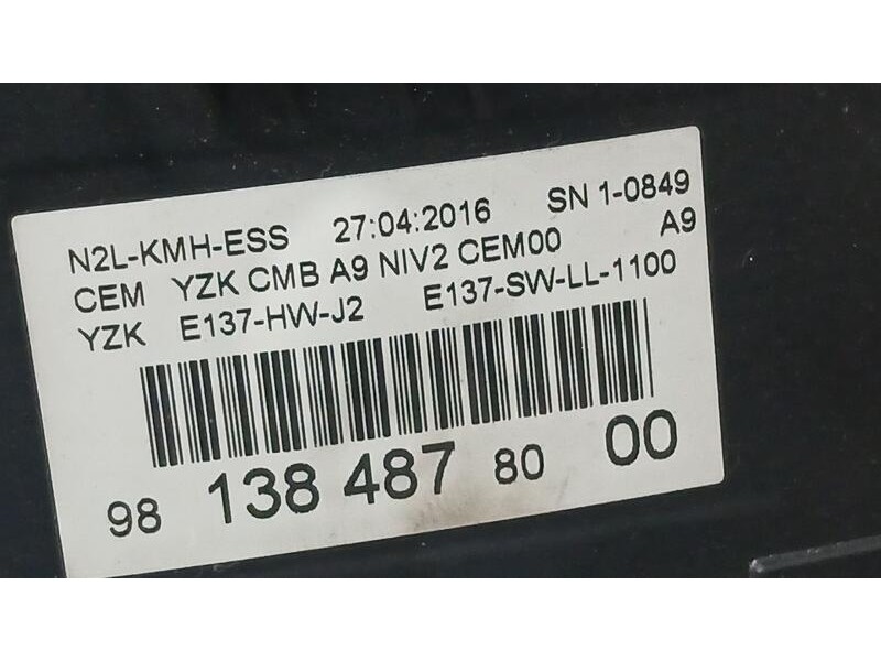 Recambio de cuadro instrumentos para peugeot 208 style referencia OEM IAM 9813848780  SN10849