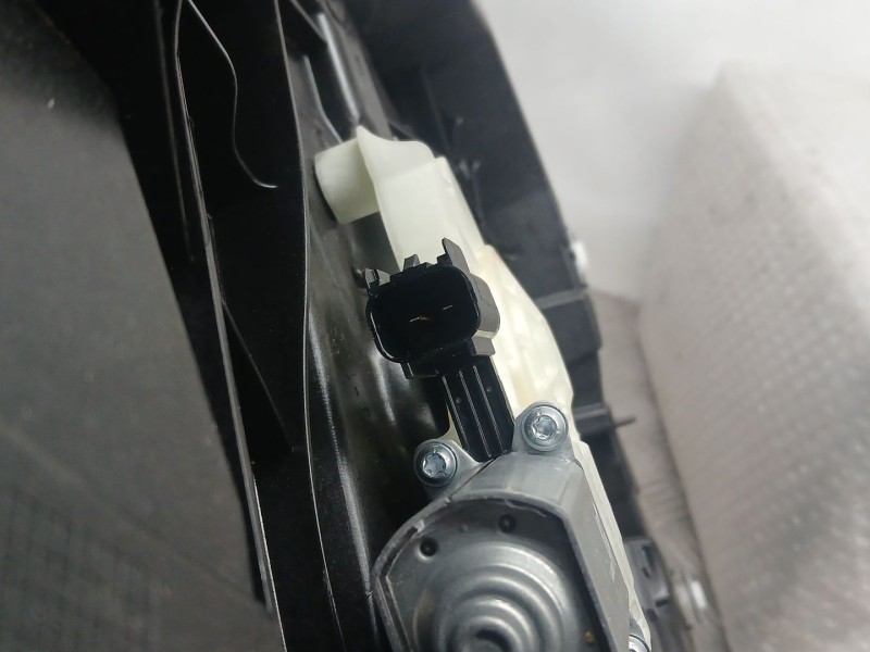 Recambio de elevalunas delantero izquierdo para ford fiesta vii (hj, hf) 1.0 ecoboost referencia OEM IAM N1BBA23101BA  2 PINS