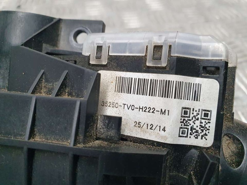 Recambio de mando luces y limpia para honda civic (fk) 1.6 i-dtec comfort referencia OEM IAM 35250TV0H222M1  