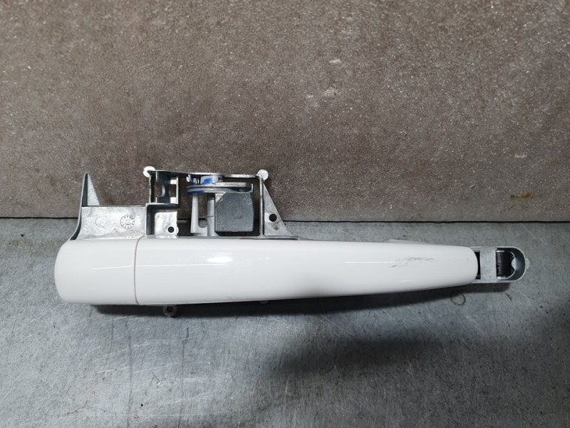 Recambio de maneta exterior delantera derecha para peugeot 2008 (--.2013) 1.5 blue hdi referencia OEM IAM 1199D4  