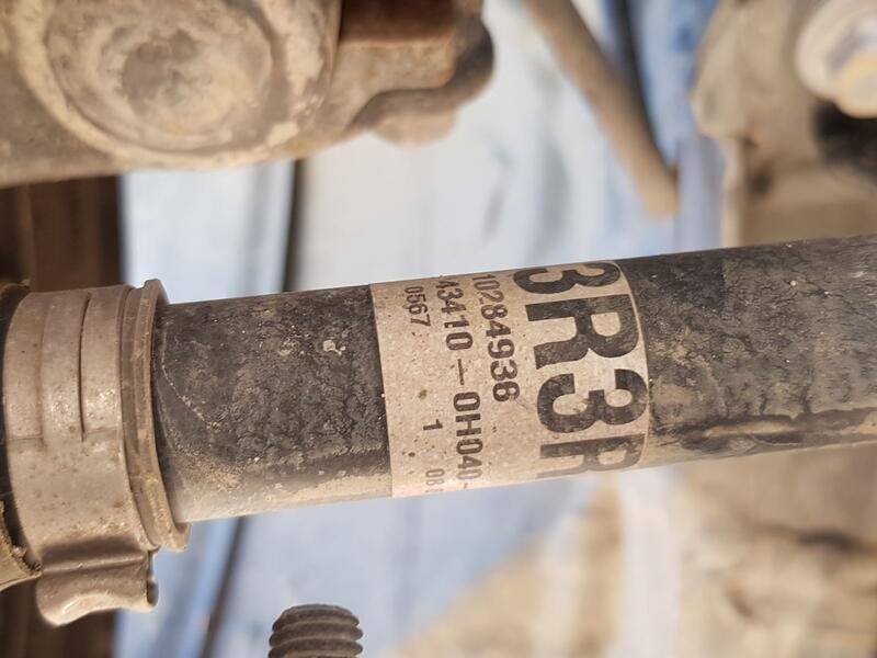 Recambio de transmision delantera derecha para peugeot 108 1.0 vti 72 referencia OEM IAM 434100H040  