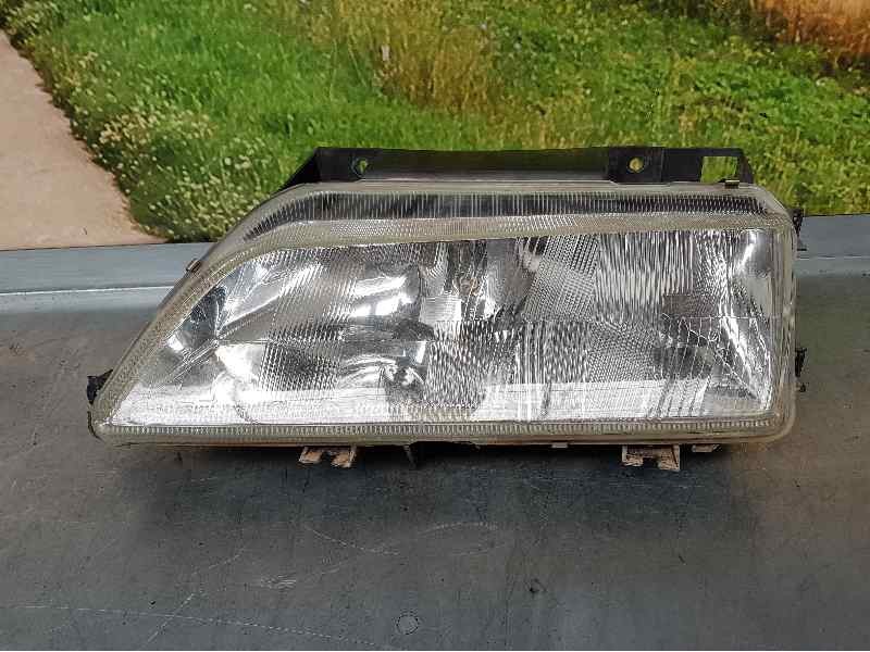 Recambio de faro izquierdo para citroën xantia berlina 1.8 16v attraction referencia OEM IAM 88205035G  VALEO