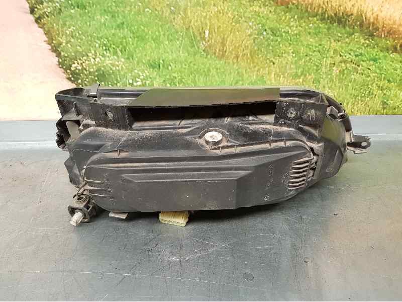 Recambio de faro izquierdo para citroën xantia berlina 1.8 16v attraction referencia OEM IAM 88205035G  VALEO