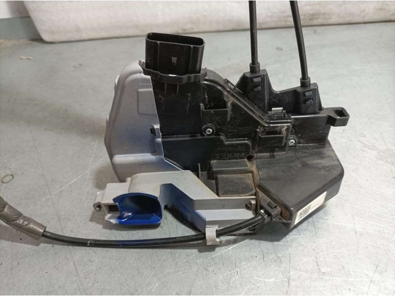 Recambio de cerradura puerta delantera derecha para hyundai ioniq style elektro referencia OEM IAM 81320G2010  ELECTRICA