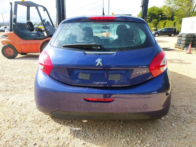 peugeot 208 del año 2014