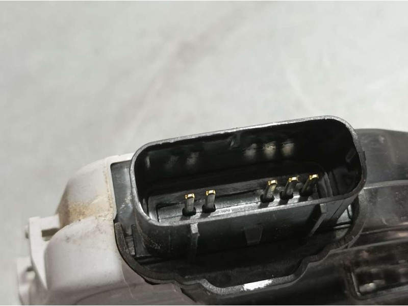 Recambio de cerradura puerta delantera derecha para hyundai ioniq style elektro referencia OEM IAM 81320G2010  ELECTRICA