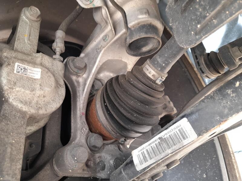 Recambio de mangueta delantera derecha para lynk & co 01 phev referencia OEM IAM 8888859598  