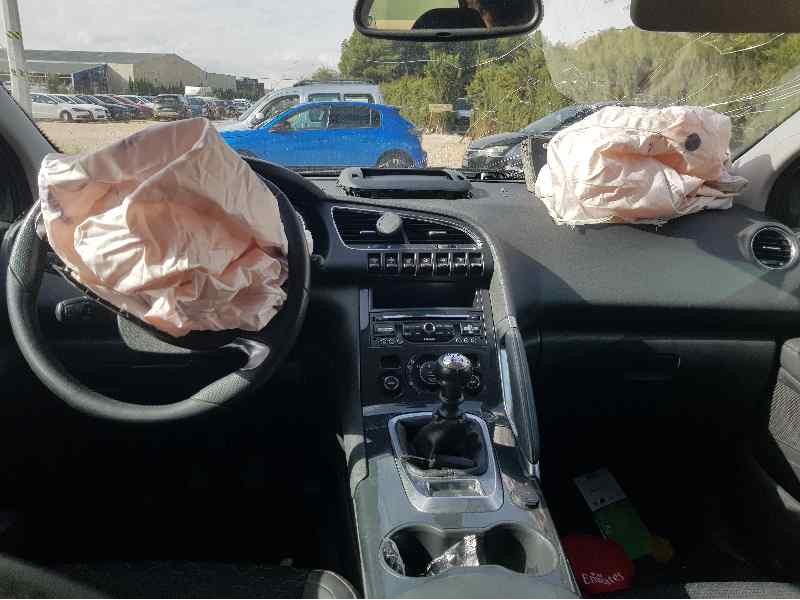 peugeot 3008 del año 2015