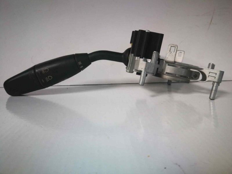 Recambio de mando luces y limpia para volkswagen crafter caja cerrada referencia OEM IAM A9065453010  