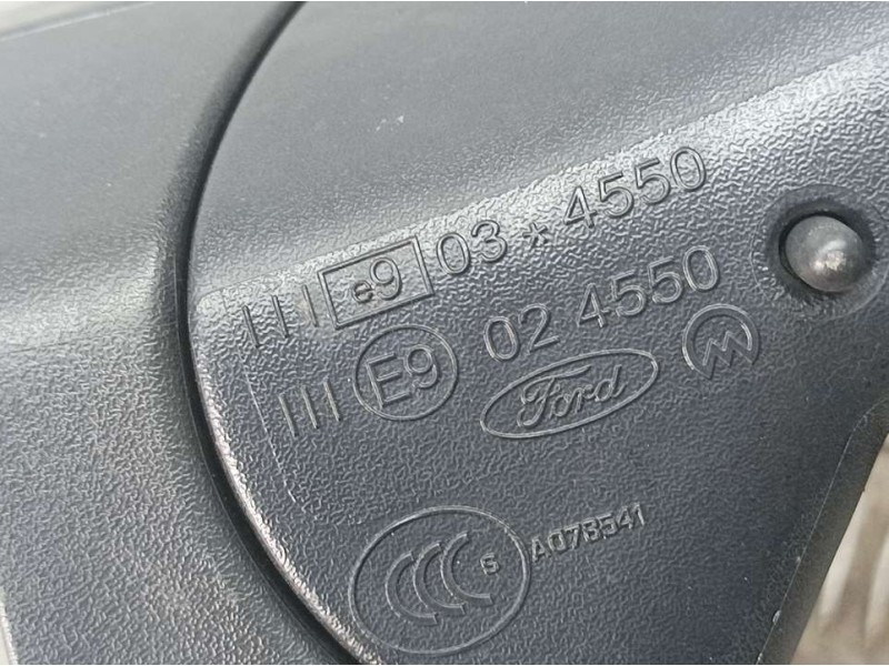 Recambio de retrovisor derecho para ford focus lim. business referencia OEM IAM 024550  ELECTRICO