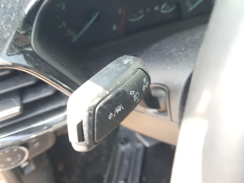 Recambio de mando luces y limpia para ford fiesta vii (hj, hf) 1.0 ecoboost referencia OEM IAM 2092998  2092998 LUCES- 2101020 L