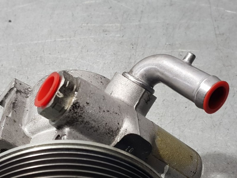 Recambio de bomba direccion para fiat doblo ii cargo (263) furgón base referencia OEM IAM 52195338  