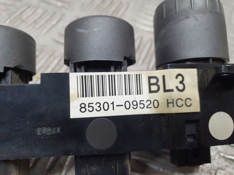 Recambio de mando multifuncion para ssangyong kyron 200 xdi premium 4wd referencia OEM IAM 8530109520  PELADO