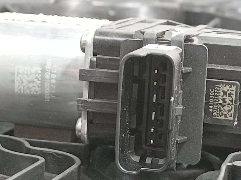 Recambio de elevalunas delantero derecho para hyundai ioniq style elektro referencia OEM IAM 82480G2070  ELECTRICO