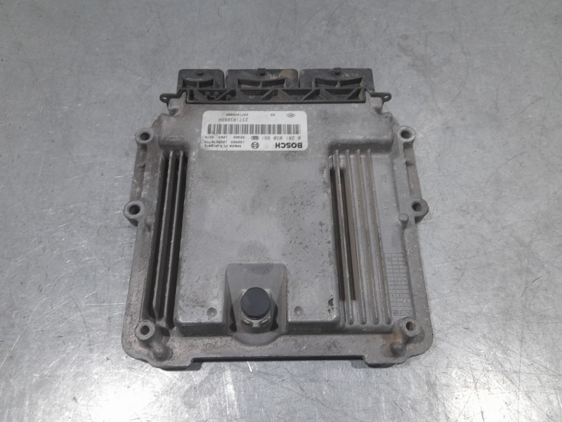 Recambio de centralita motor uce para renault trafic iii furgoneta (fg_) 1.6 dci 115 (fgmd) referencia OEM IAM 237104588R 028103