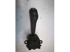 Recambio de mando intermitentes para » otros... no usar standard referencia OEM IAM 01104010 1000002792889 8363668M